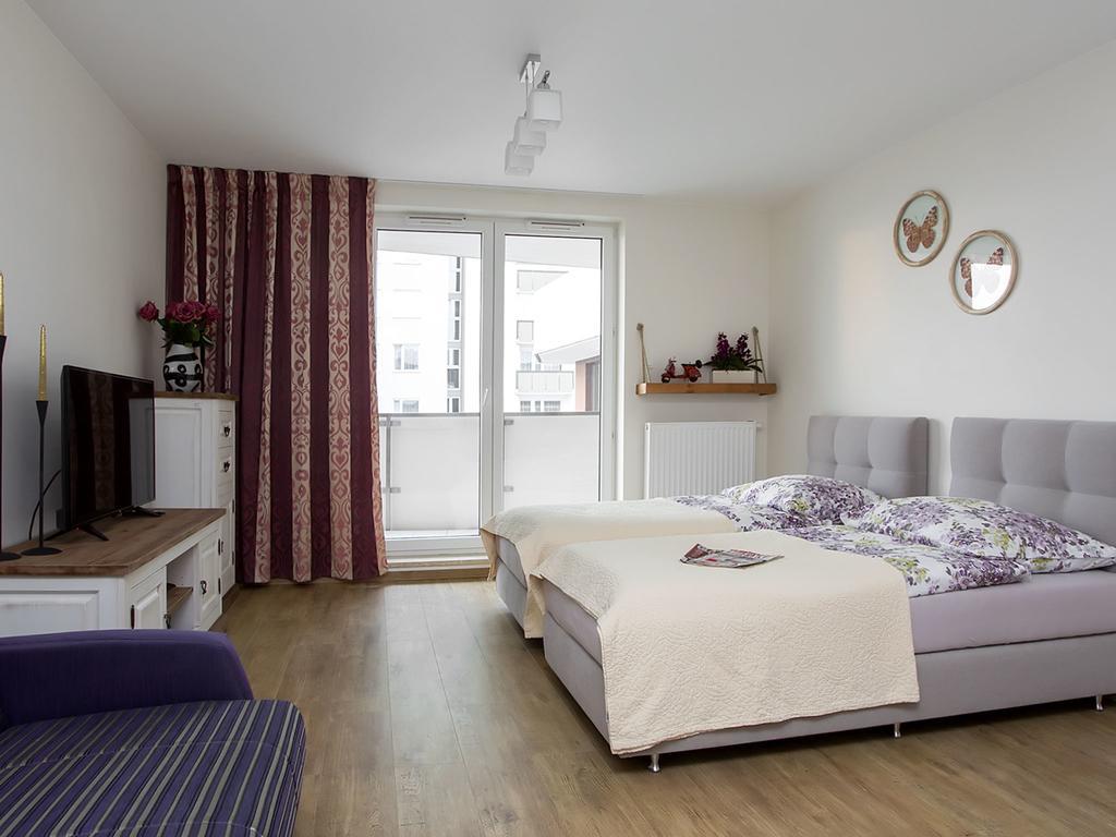 Manhattan Place Apartament Warsaw Ngoại thất bức ảnh